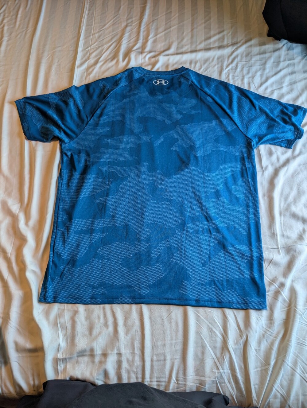 Under Armour Velocity Jacquard Camo Shirt Men’s XL Blue Loose Fit